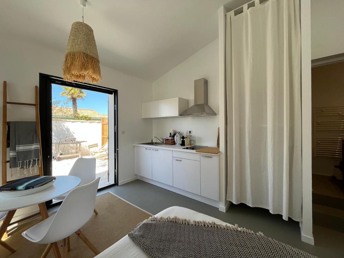 Maisonnette A Proximite Plage Et Port De St-Martin Saint-Martin-de-Ré Екстериор снимка